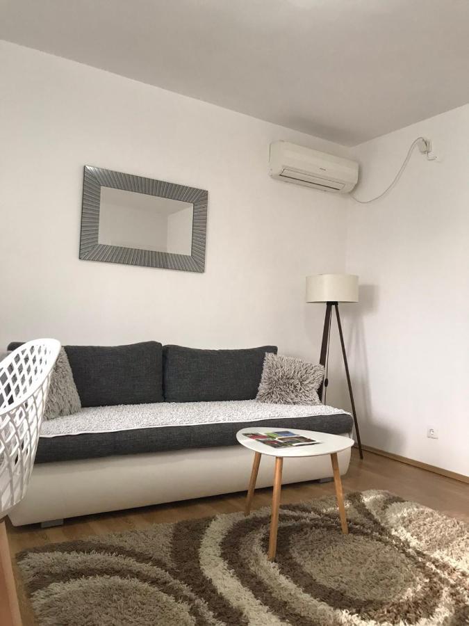 Pavle I Petra II Apartment Sremski Karlovci Exterior photo